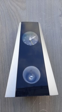 Настольные часы-будильник Pearl quartz (витрина, уценка)

Высота 19,5 см
Шири. . фото 3