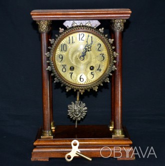 Настольные часы Wuba Double Bell Josefientje (1900–1909 гг.)
Красиво офор. . фото 1