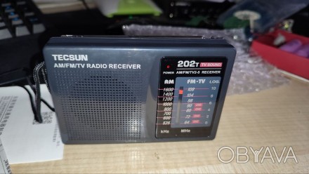 Миниатюрный карманный радиоприемник от Tecsun
Абсолютно новый, покупался на под. . фото 1