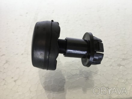 Отбойник капота Ford Escape, Ford C-Max, Ford Focus mk3 2011-2018 
Код запчасти:. . фото 1