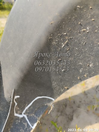 Панель передня Sprinter 906, 2006> 000039853 є тріщини. . фото 3