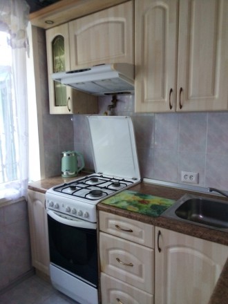 Сдается 2 комнатная. Киев. фото 1 Сдается 2 комнатная. Киев. фото 1