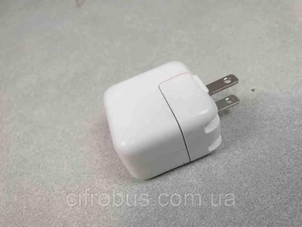 Компактный адаптер питания USB Apple A1205
Внимание! Комиссионный товар. Уточняй. . фото 2