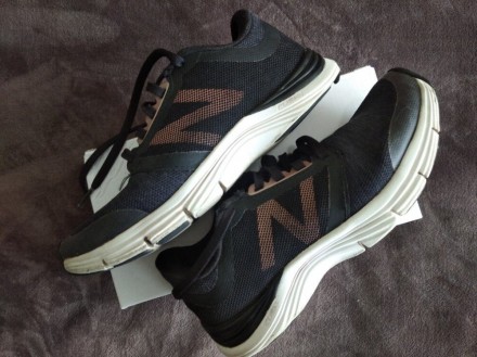 Кроссовки текстильные New Balance,р.36 .
Носибельные, только верхняя ткань вокр. . фото 3