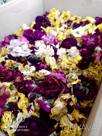 Сухие цветки роз микс ( имеет разновидность сухих цветков роз на 100 граммах мно. . фото 1