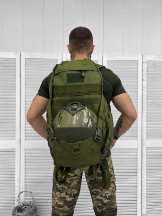 Мужской тактический военный рюкзак армейский с держателем для шлема/каски
Рюкзак. . фото 6