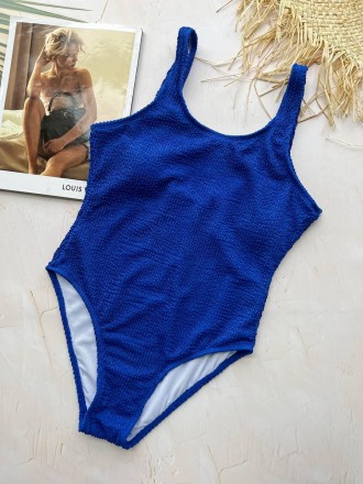 
Суцільний модний жіночий купальник з чашкою знімною синій
Стильний купальник!
І. . фото 9
