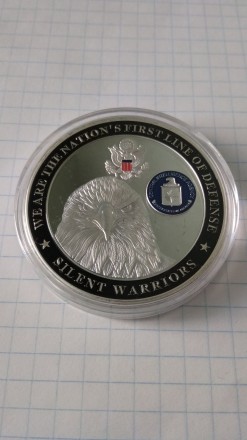 Монета ЦРУ США. Монета нова. Розмір: 45*4 мм. Посрібнений сплав.. . фото 2