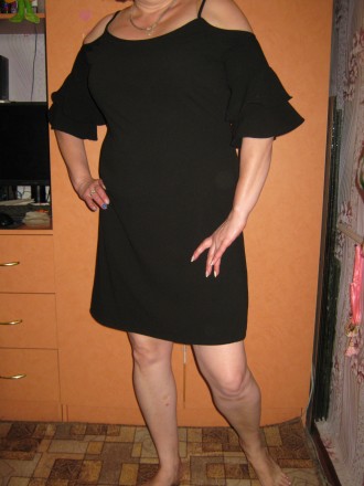 Коротка жіноча сукня M&mode з відкритими плечима б/в, чорного кольору, однот. . фото 4