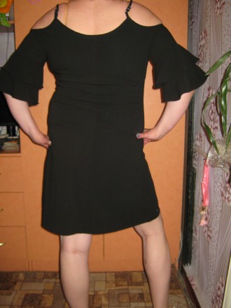 Коротка жіноча сукня M&mode з відкритими плечима б/в, чорного кольору, однот. . фото 5