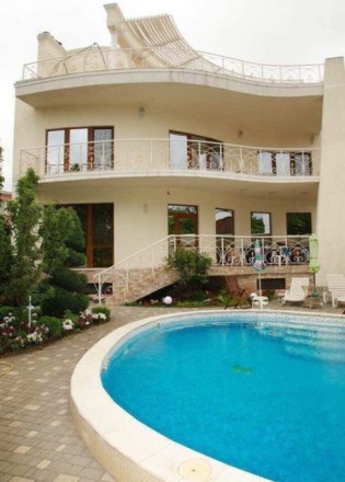 Предлагаем купить в Одессе дом 470 м с видом на море, есть бассейн, Фонтанская д. Большой Фонтан. фото 2