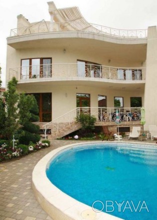 Предлагаем купить в Одессе дом 470 м с видом на море, есть бассейн, Фонтанская д. Большой Фонтан. фото 1