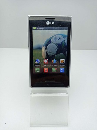 Смартфон, Android 2.3, экран 3.2", разрешение 320x240, камера 3 МП, память 1 Гб,. . фото 2