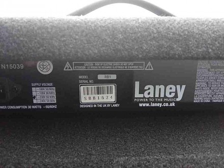 Laney RB1 — басовий комбопідсилювач, виготовлений у закритому боксі з оздоблення. . фото 2