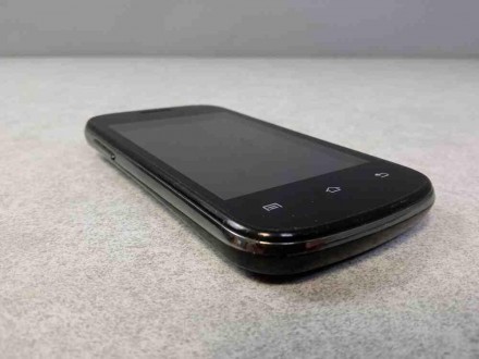 Телефон, поддержка двух SIM-карт, экран 3.5", разрешение 480x320, камера 2 МП, п. . фото 8
