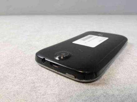 Телефон, поддержка двух SIM-карт, экран 3.5", разрешение 480x320, камера 2 МП, п. . фото 6