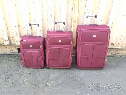 Пропонуємо вам комплект із трьох валіз, місткістю 40, 70 і 100 літрів відповідно. . фото 1