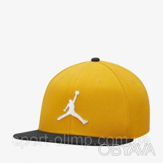 Прикрасьте будь-який образ стильною кепкою Jordan Jumpman Snapback. Широкі плоск. . фото 1