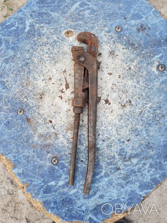 Продам Ключ трубной разводной ключ пока маленький трубной ключ идеал СССР 
состо. . фото 1