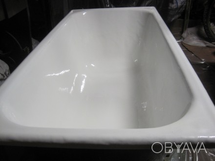 ваннна вес 120 кг  длина 1 м 70 см ширина стандарт покрыта жидким акрилом. . фото 1