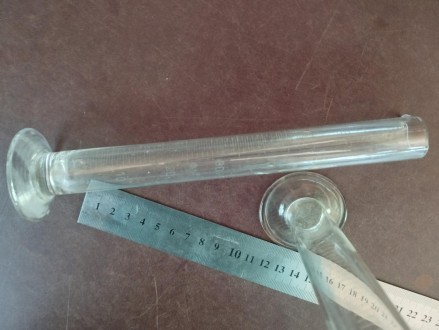 Цилиндр мерный, лабораторный, химически стойкий 50 мл
Практичный мерный цилиндр . . фото 2
