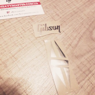Логотип деколь Gibson Custom лого НАКЛЕЙКА для електрогітари Les Paul LP хром.
Т. . фото 6