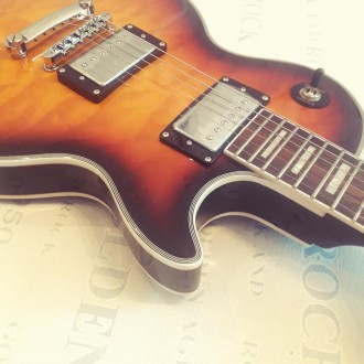 Электрогитара Gibson Les Paul Custom Sunburst Lux China. 
В наличии или под зака. . фото 7