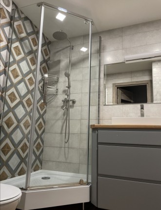 Продаж двокімнатної квартири навпроти Дендропарку по вулиці Євгена Тельнова в чу. . фото 7