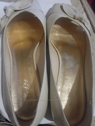 Туфли женские 42-43 , новые , написано 43 размер . Светло бежевого цвета . По ст. . фото 3