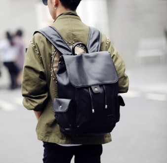 
Модный городской мужской рюкзак
Характеристики:
Материал: Плотная и высококачес. . фото 5