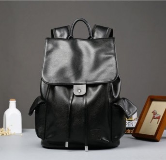 
Модный городской мужской рюкзак
Характеристики:
Материал: Плотная и высококачес. . фото 2
