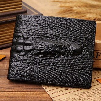 Мужской кожаный кошелек с крокодилом
 Характеристики:
	
	Материал: Бычья кожа;
	. . фото 2