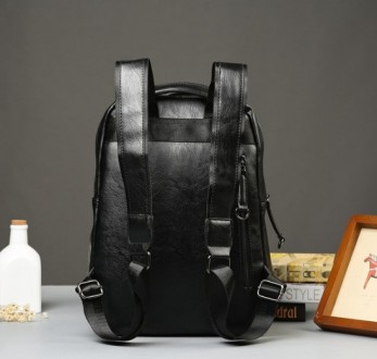 Классический мужской городской рюкзак из эко кожи
Характеристики:
	
	Материал: П. . фото 4