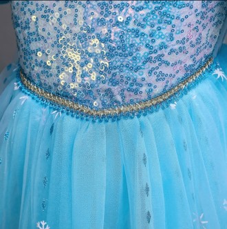  Платье Эльзы голубое с пайетками, шлейфом и рукавами-фонариками Шикарное голубо. . фото 8