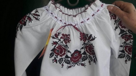 Блузка ВЫШИВАНКА с розами (р.44-46). Киев. фото 1 Блузка ВЫШИВАНКА с розами (р.44-46). Киев. фото 1