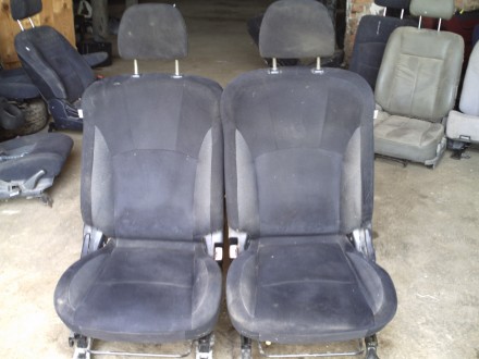 Сидіння переднє праве і ліве Mitsubishi  Autlender XL
Сидіння переднє праве і л. . фото 2