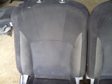 Сидіння переднє праве і ліве Mitsubishi  Autlender XL
Сидіння переднє праве і л. . фото 5