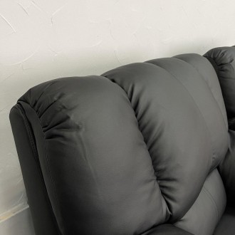 Кресло новое
Экокожа
Функция "релакс" позволяет изменить положение сиденья, спин. . фото 11