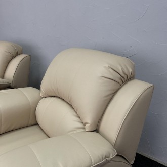 Кресло новое
Экокожа
Функция "релакс" позволяет изменить положение сиденья, спин. . фото 11