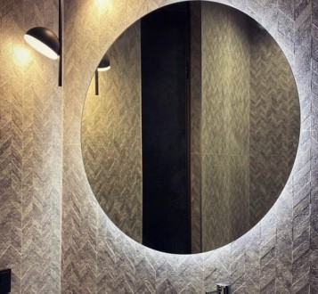 Диаметр 80 см
Круглое настенное зеркало с ЛЕД подсветкой для ванной отличное реш. . фото 7