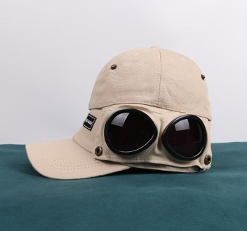 Кепка Бейсболка Hande Made (C.P. Company) с маской Солнцезащитные очки, Унисекс
. . фото 10