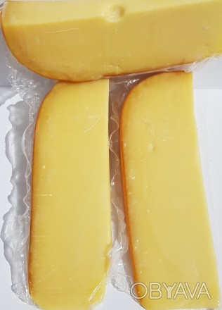 Гауда — голладський твердий сир з коров ячего молока. Найпоширеніший сир у світі. . фото 1