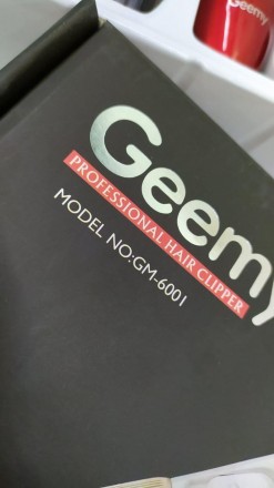 
Geemy GM-6001 — Машинка для стриження була створена спеціально для тих, хто не . . фото 7
