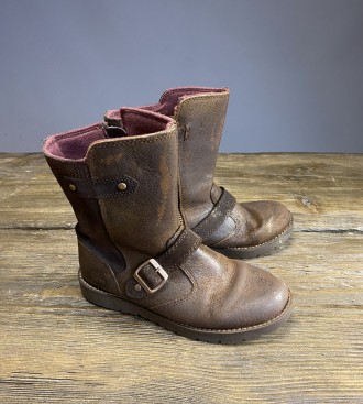 Сапожки Timberland, кожаные, демисезонные, для девочки, Разм 33 (20.5 см), Оч хо. Луцк. фото 1 Сапожки Timberland, кожаные, демисезонные, для девочки, Разм 33 (20.5 см), Оч хо. Луцк. фото 1