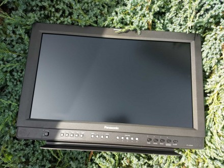 Panasonic BT-LH2600W — это 26-дюймовый широкоэкранный монитор SD/HD, разра. . фото 3