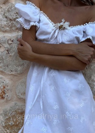 
Летнее платье с вырезом на талии белого цвета из прошвы
Параметры:
S: ОГ 86-90,. . фото 9