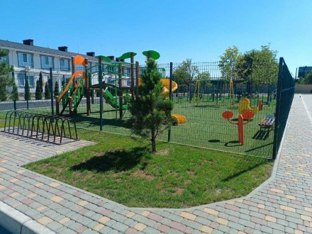 дом, 72.00 кв.м. . фото 5 2 кімнаьний Таунхаус, два поверхи, с земельною ділянкою за 39500у.о.
Закрите мі. . фото 5