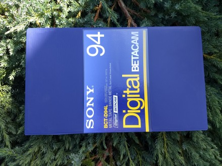 Обзор Sony BCT-D94L

Большая цифровая видеокассета Sony BCT-D94L представ. . фото 10