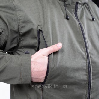 Тактична куртка-штормівка з каптуром виготовлена зі щільної, міцної на розрив тк. . фото 4