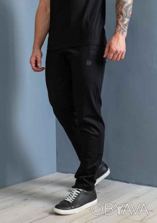 Код товара: 4431.1
Мужские спортивные штаны больших размеров с двумя боковыми ка. . фото 1